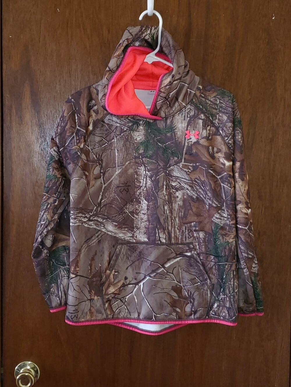 Under Armour Girls Camo Hoodie Sz Youth Xl